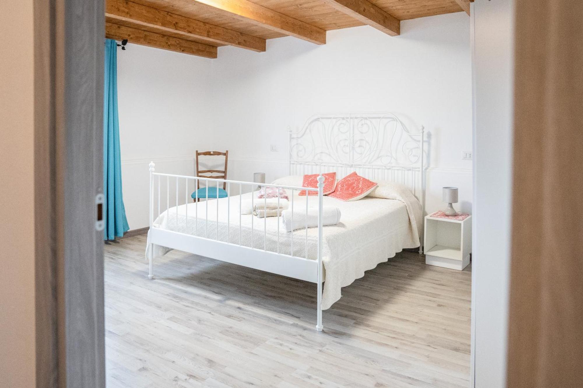Casa Nonna Ica Villa Tresnuraghes ภายนอก รูปภาพ